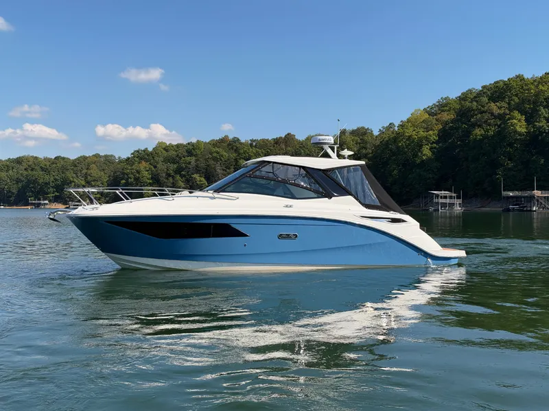 Slide: The Image of Sea Ray Sundancer 320 2027 - 58