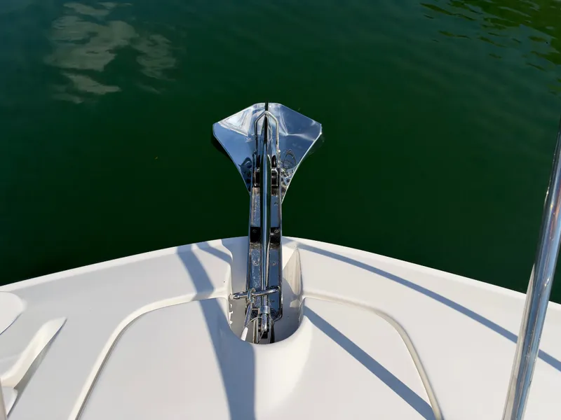 Slide: The Image of Sea Ray Sundancer 320 2027 - 32