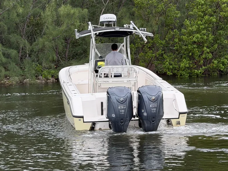 Slide: The Image of EdgeWater 265CC 2006 - 13