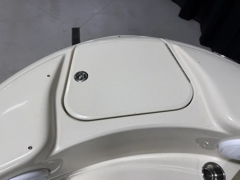 Slide: The Image of Sea Ray 200 SUNDECK 2005 - 42
