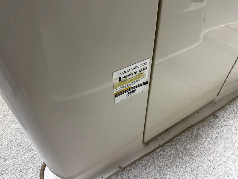 Slide: The Image of Sea Ray 200 SUNDECK 2005 - 27