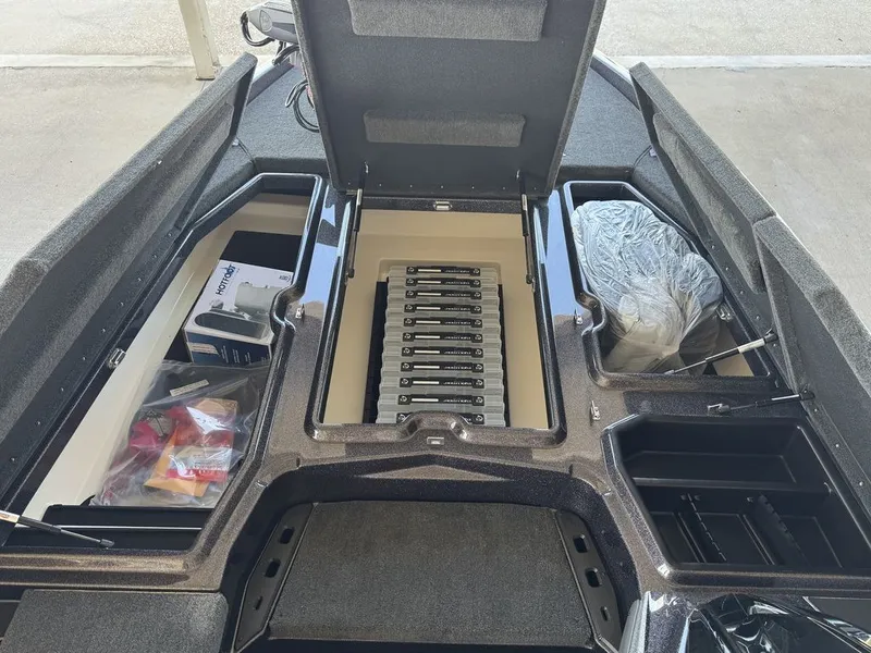Slide: The Image of Skeeter ZXE20 2026 - 10