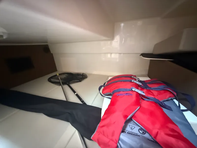 Slide: The Image of Boston Whaler 325 CONQUEST 2024 - 25