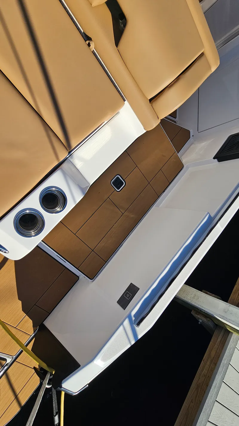 Slide: The Image of Aviara AV32 OB 2024 - 14