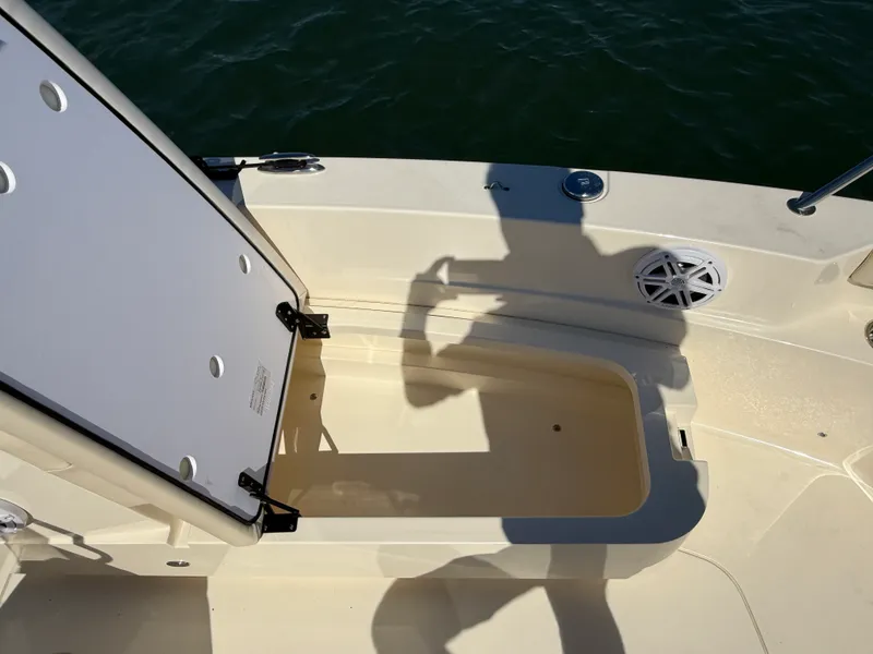 Slide: The Image of Scout 188 Sport Dorado 2027 - 14