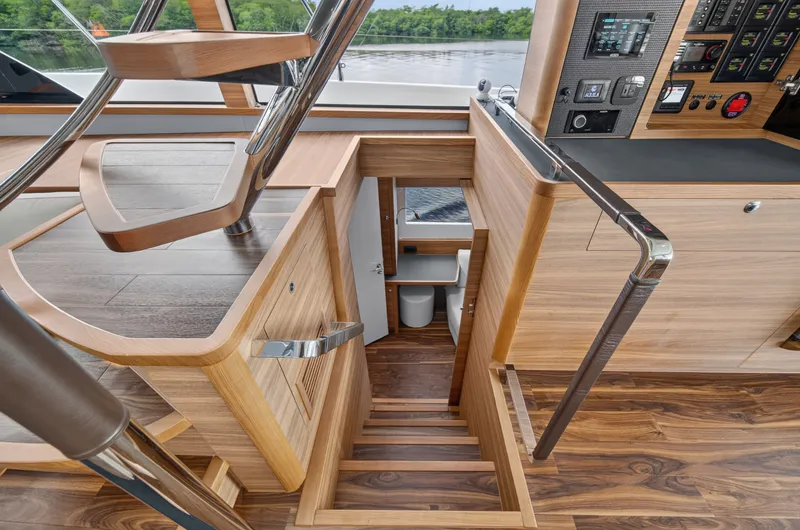 Slide: The Image of Aquila 54 YACHT 2025 - 97