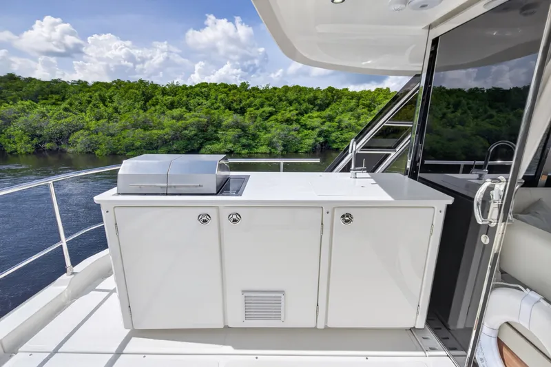 Slide: The Image of Aquila 54 YACHT 2025 - 113