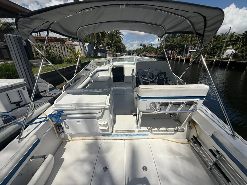 Slide: The Image of Contender 35 Side Console 2000 - 14