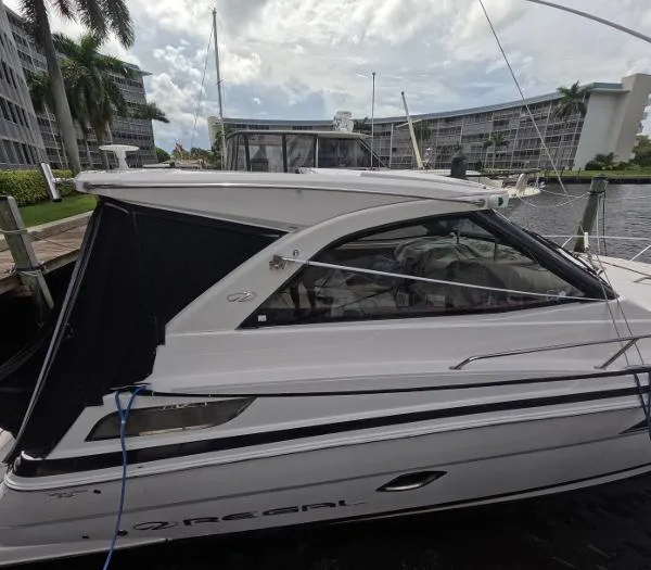 Slide: The Image of Regal 35 Sport Coupe 2015 - 12