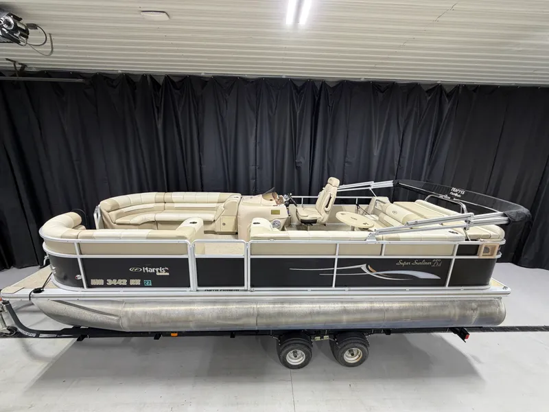 Slide: The Image of Harris 220 SS LTD SUNLINER 2008 - 2