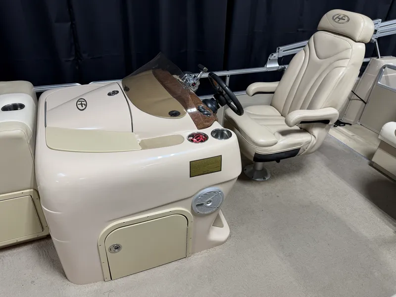 Slide: The Image of Harris 220 SS LTD SUNLINER 2008 - 24