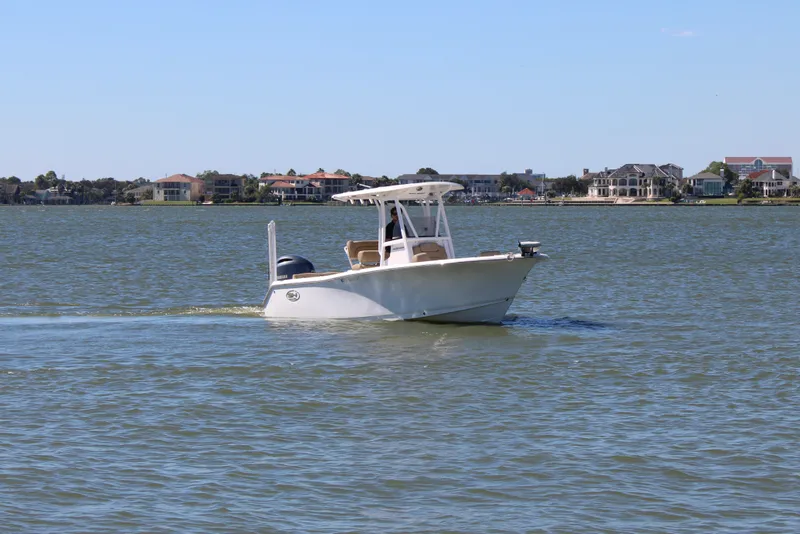 Slide: The Image of Sea Hunt 225 ULTRA 2017 - 5