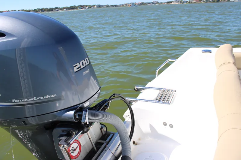 Slide: The Image of Sea Hunt 225 ULTRA 2017 - 13