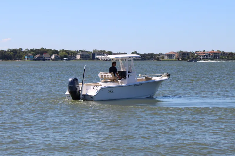 Slide: The Image of Sea Hunt 225 ULTRA 2017 - 3