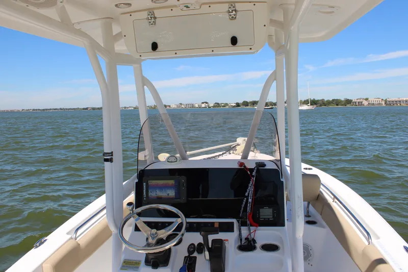 Slide: The Image of Sea Hunt 225 ULTRA 2017 - 26