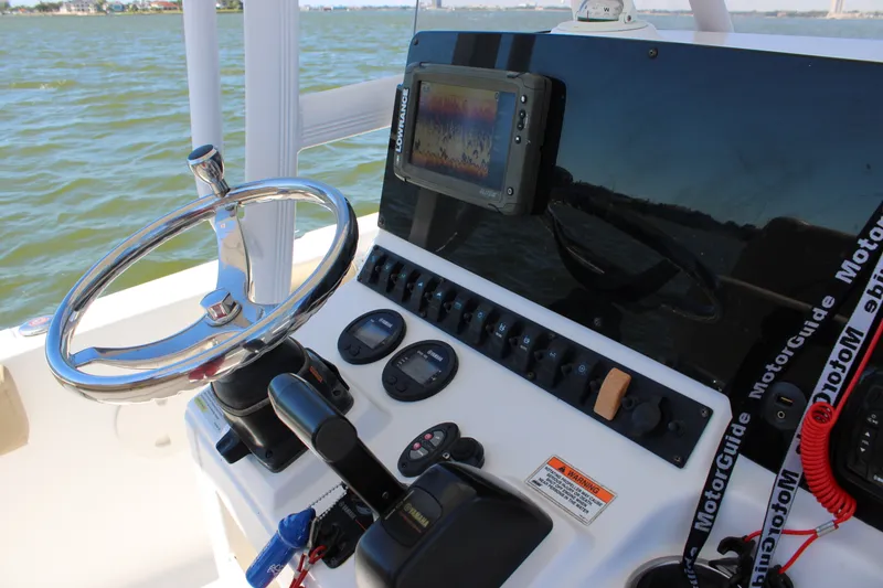 Slide: The Image of Sea Hunt 225 ULTRA 2017 - 32