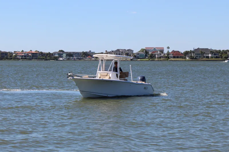 Slide: The Image of Sea Hunt 225 ULTRA 2017 - 7