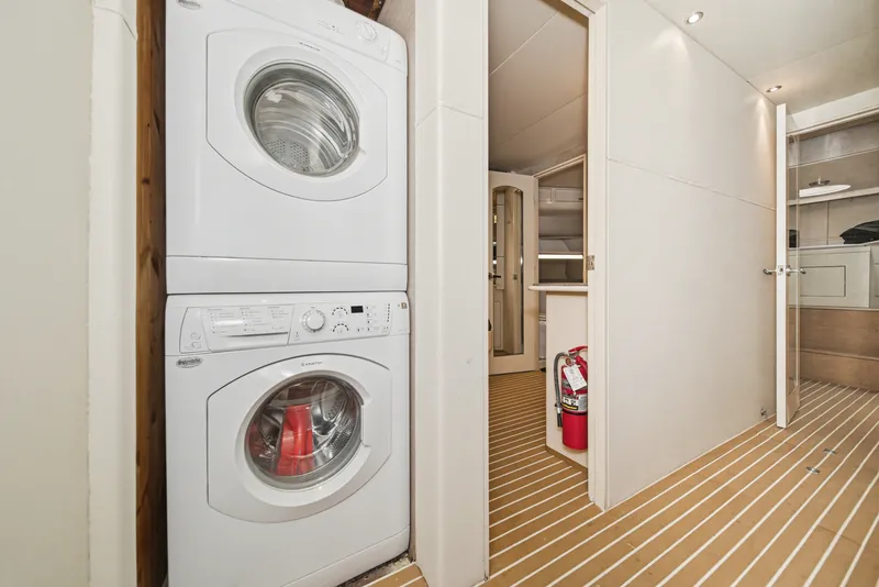 Slide: The Image of Westport 93 CRESCENT BEACH 1990 - 84