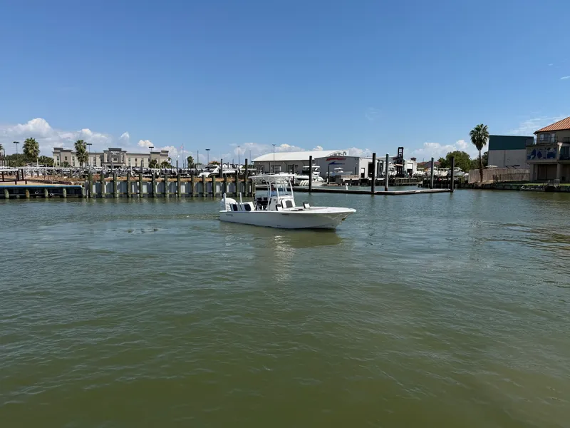 Slide: The Image of Tidewater 2500 CAROLINA BAY 2021 - 18
