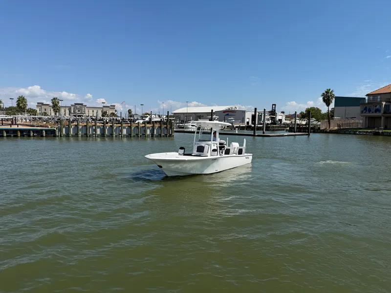 Slide: The Image of Tidewater 2500 CAROLINA BAY 2021 - 3