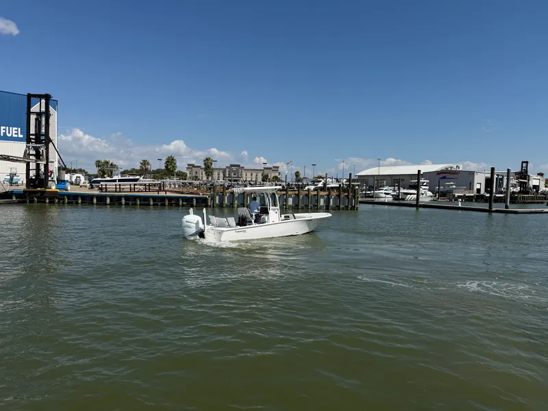 Slide: The Image of Tidewater 2500 CAROLINA BAY 2021 - 15