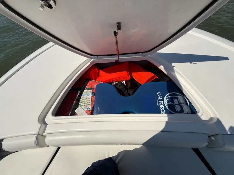 Slide: The Image of Tidewater 2500 CAROLINA BAY 2021 - 37