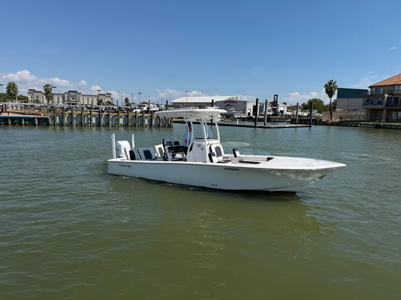Slide: The Image of Tidewater 2500 CAROLINA BAY 2021 - 7