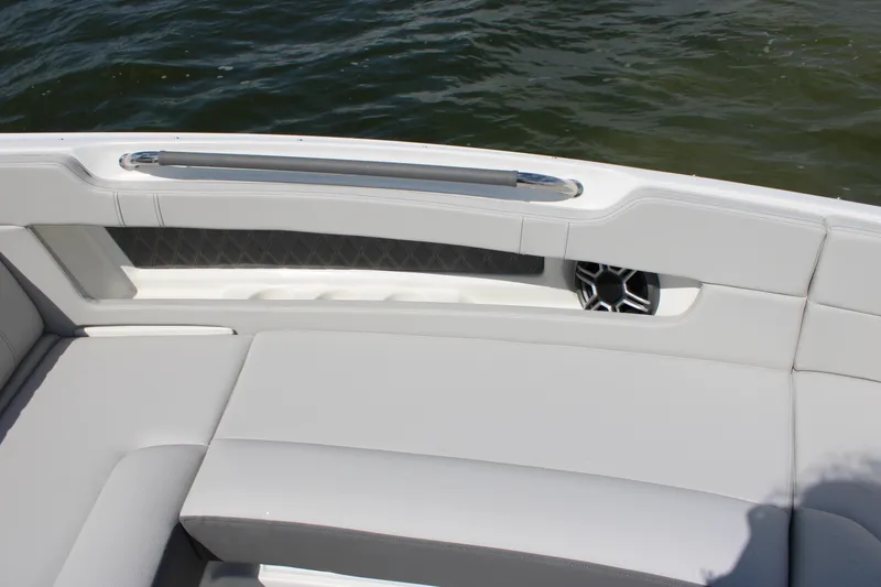 Slide: The Image of Sea Ray SLX 310 Outboard 2027 - 35