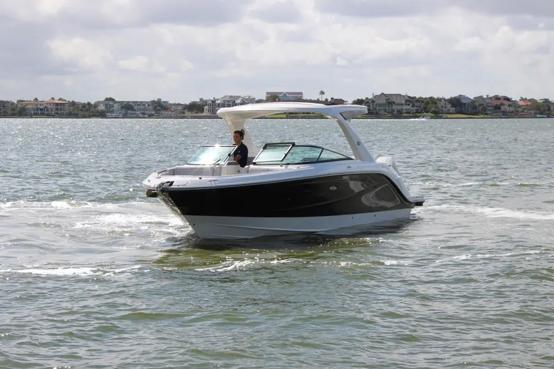 Slide: The Image of Sea Ray SLX 310 Outboard 2027 - 1