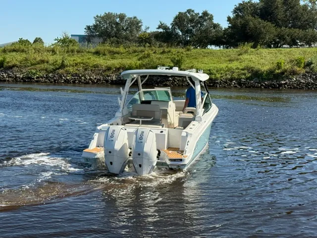 Slide: The Image of Boston Whaler 280 VANTAGE 2021 - 3