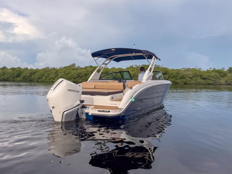 Slide: The Image of Sea Ray SDX 270 Outboard 2027 - 26