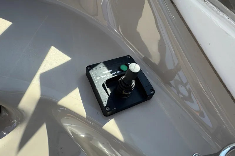 Slide: The Image of Sea Ray Sundancer 510 2001 - 19