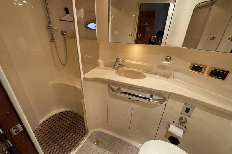 Slide: The Image of Sea Ray Sundancer 510 2001 - 37