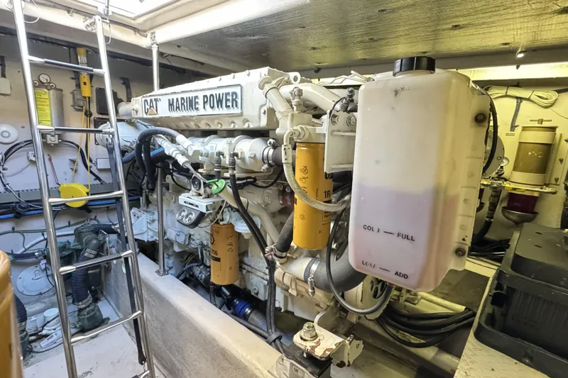 Slide: The Image of Sea Ray Sundancer 510 2001 - 40
