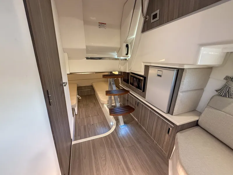 Slide: The Image of Sea Ray Sundancer 320 Outboard 2027 - 23