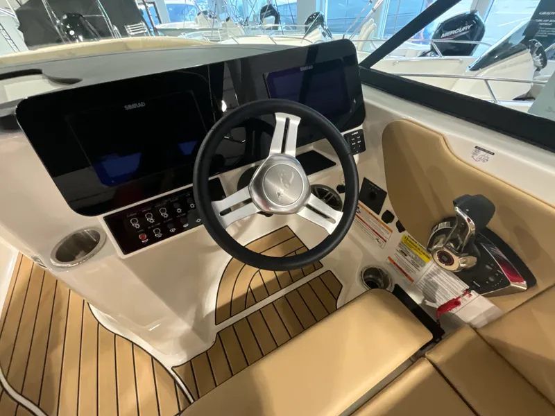 Slide: The Image of Sea Ray SDX 230 Outboard 2027 - 17