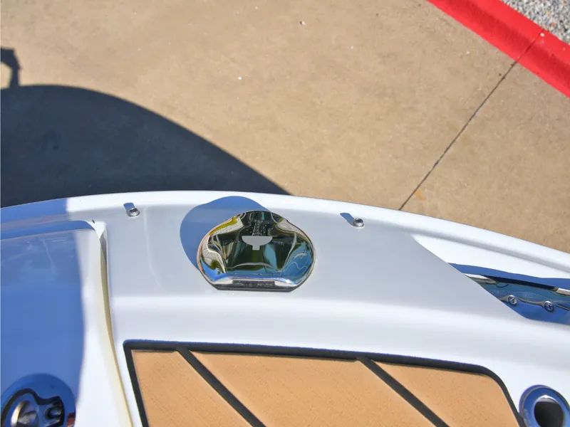 Slide: The Image of Sea Ray SDX 270 Surf 2027 - 49