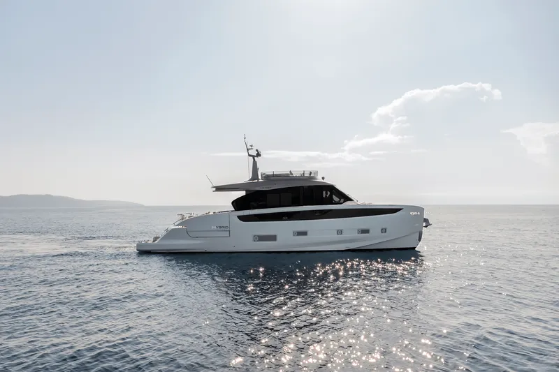 The Image of Azimut Seadeck 7 2027 - 0