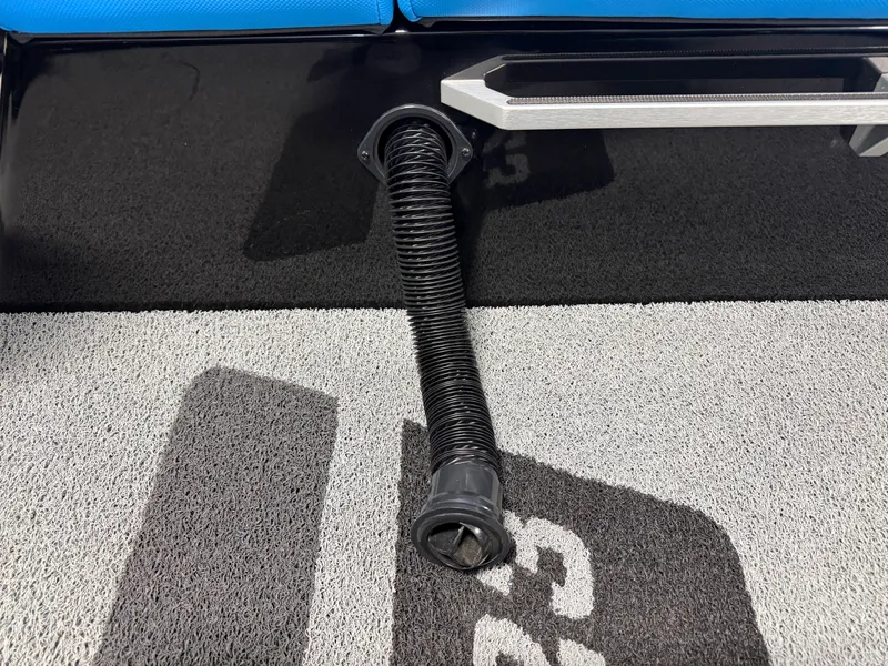 Slide: The Image of Mastercraft XT23 2018 - 7