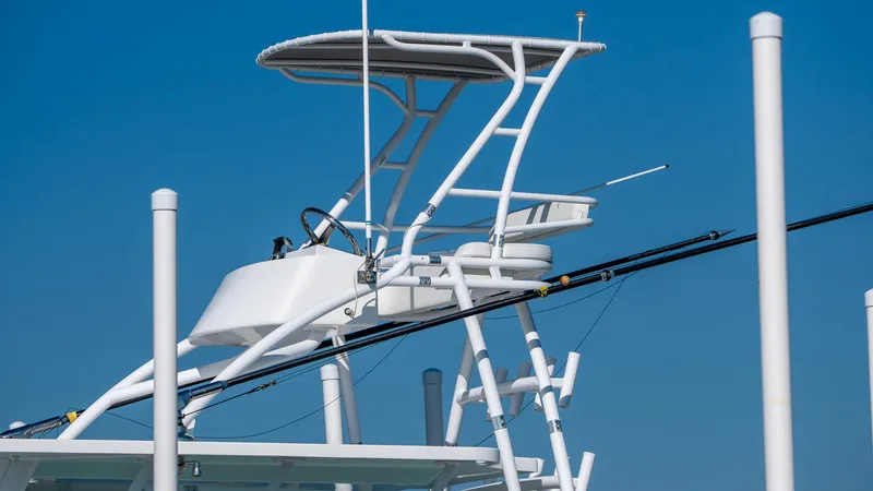 Slide: The Image of Invincible 46 CATAMARAN 2022 - 9