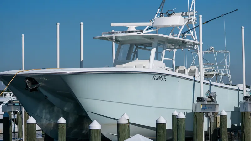 Slide: The Image of Invincible 46 CATAMARAN 2022 - 11