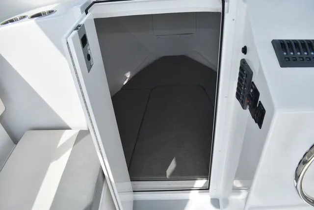 Slide: The Image of Steiger Craft 23 Miami 2026 - 44