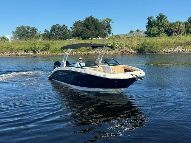 Slide: The Image of Sea Ray 290 SUNDECK OB 2023 - 2