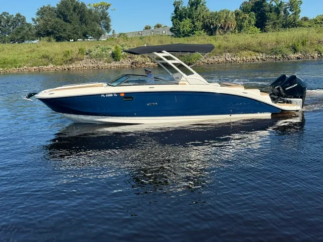 Slide: The Image of Sea Ray 290 SUNDECK OB 2023 - 8