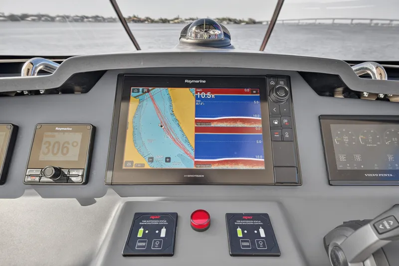 Slide: The Image of Aquila 44 YACHT 2024 - 103