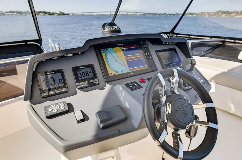 Slide: The Image of Aquila 44 YACHT 2024 - 102