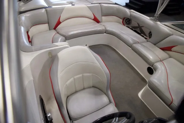 Slide: The Image of Mb Boats B-52 2012 - 22