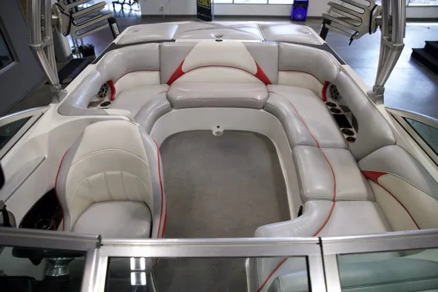 Slide: The Image of Mb Boats B-52 2012 - 23