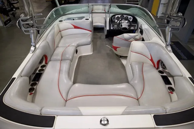 Slide: The Image of Mb Boats B-52 2012 - 11
