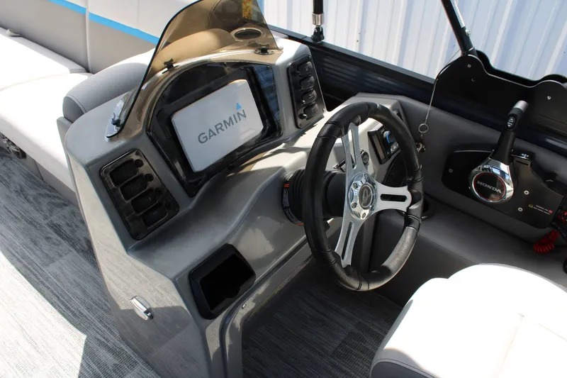 Slide: The Image of Qwest E CLASS 2022 - 13